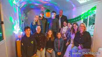 Zum Start eine Kennenlern-Party im Bauwagen