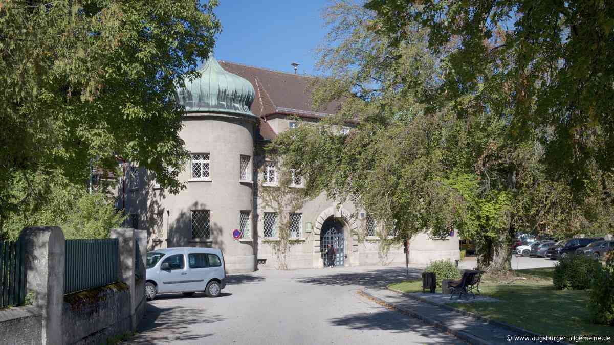 „Das stinkt doch zum Himmel“: Justizbeamter schmuggelt Handys und mehr ins Gefängnis
