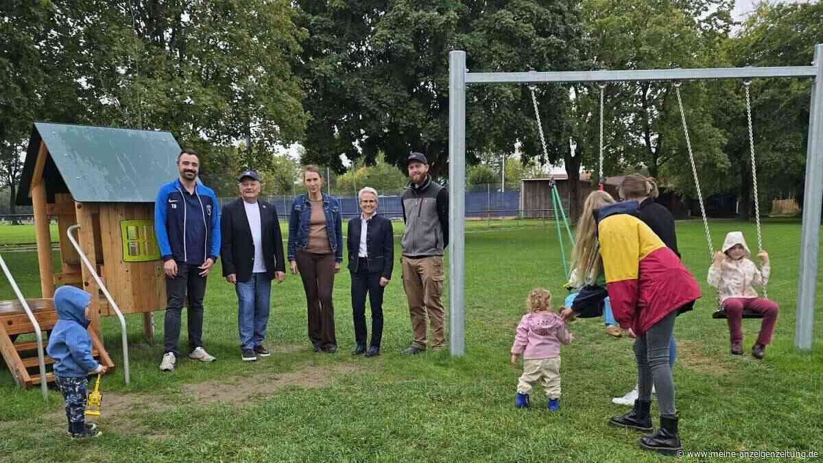Lange gehegter Wunsch wird wahr: Neuer Spielplatz in Kranzberg eröffnet