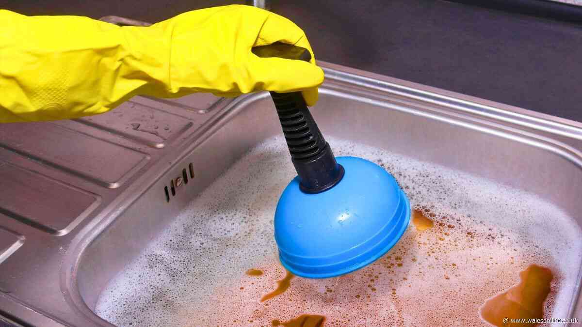 Drains can be unblocked in 10 minutes with a kitchen item — not vinegar or bicarb