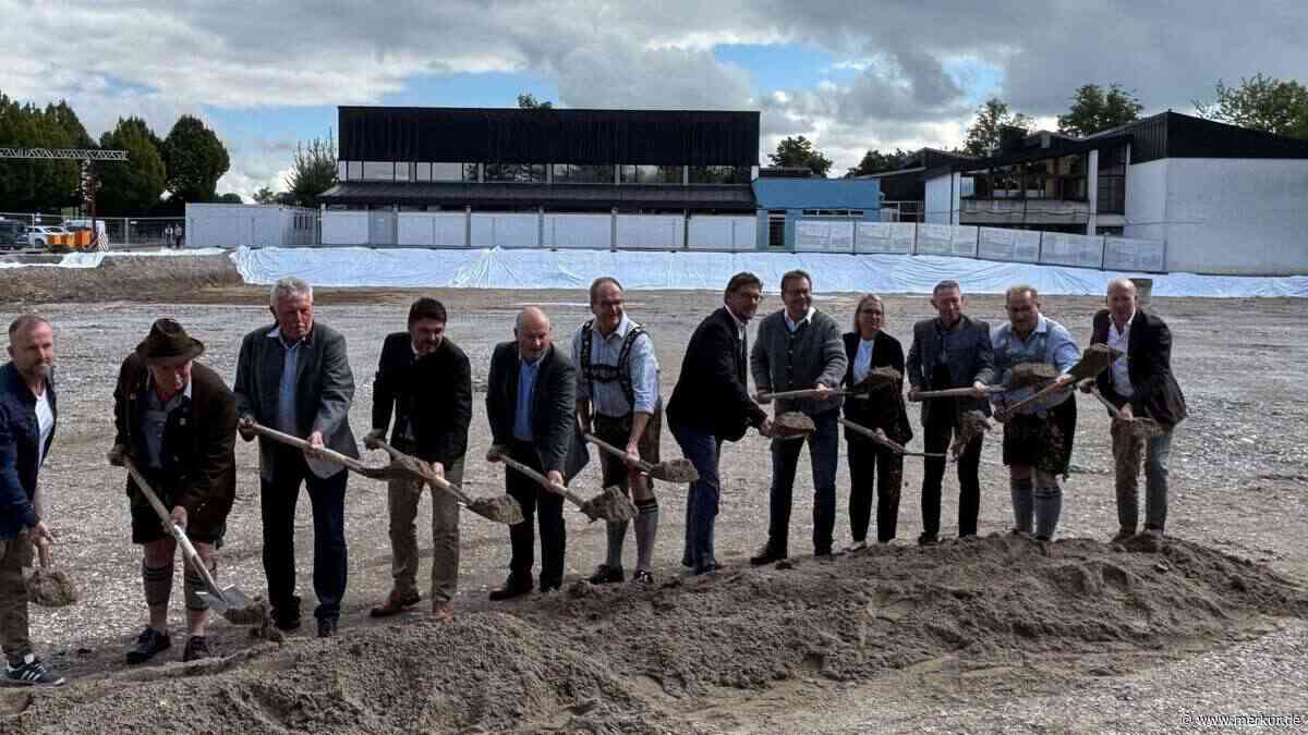 Huglfinger Grund- und Mittelschule: Spatenstich für 28-Millionen-Neubau