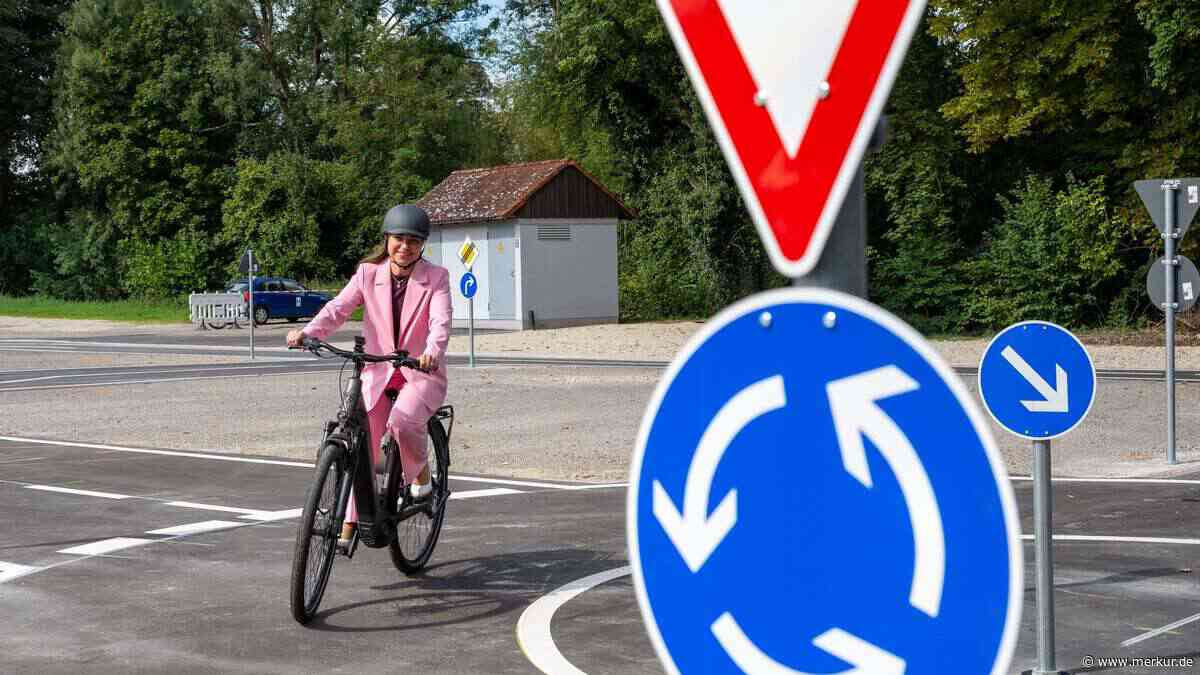 Verkehrssicherheit in Freising: Hyänen sollen Raser bremsen – und ein Übungsplatz die Jüngsten schulen