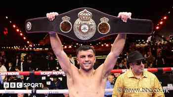 Lopez ordered to defend world title v Catterall