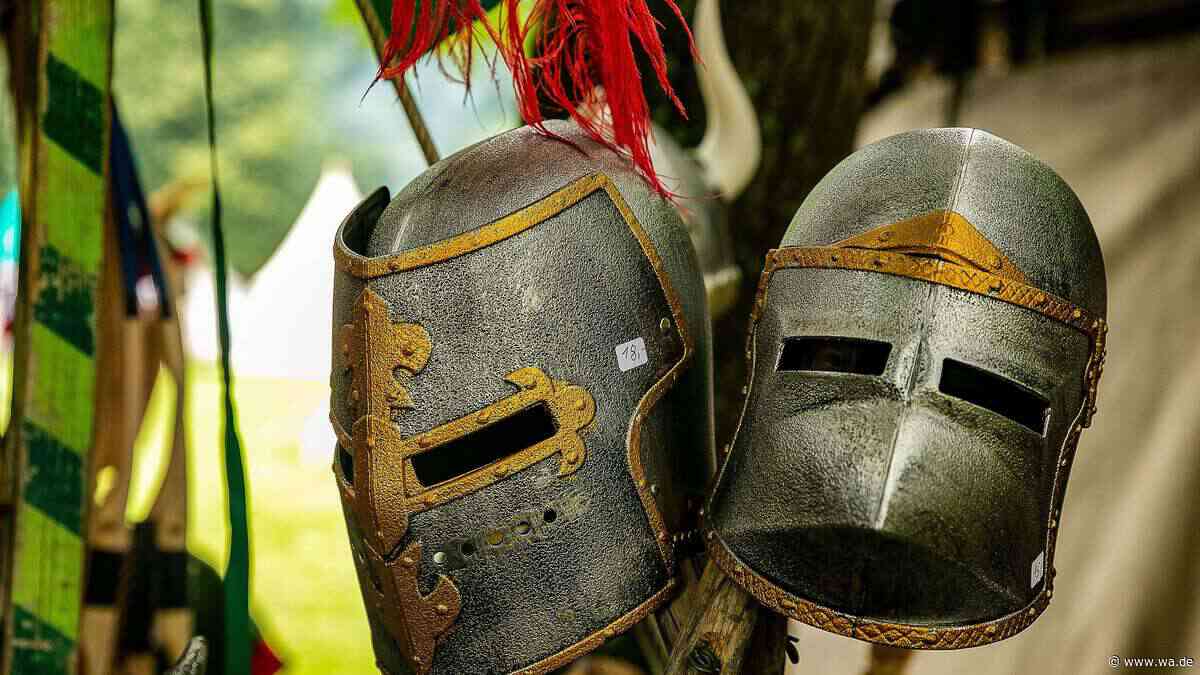Barden, Gaukler und Marktstände: Mittelaltermarkt findet an malerischem Wasserschloss statt