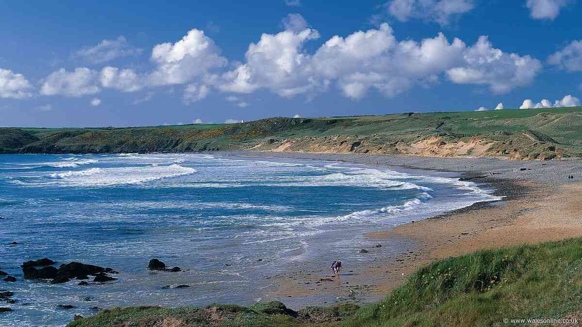 Father and son swept out to sea by rip current at Pembrokeshire beach