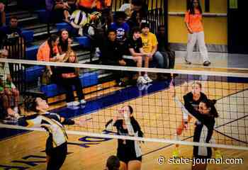 PHOTOS: Frankfort High School’s volleyball team fell to Franklin County 3-0