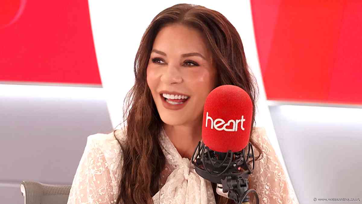 Catherine Zeta-Jones shows true Swansea colours when asked about Ryan Reynolds' Wrexham invite