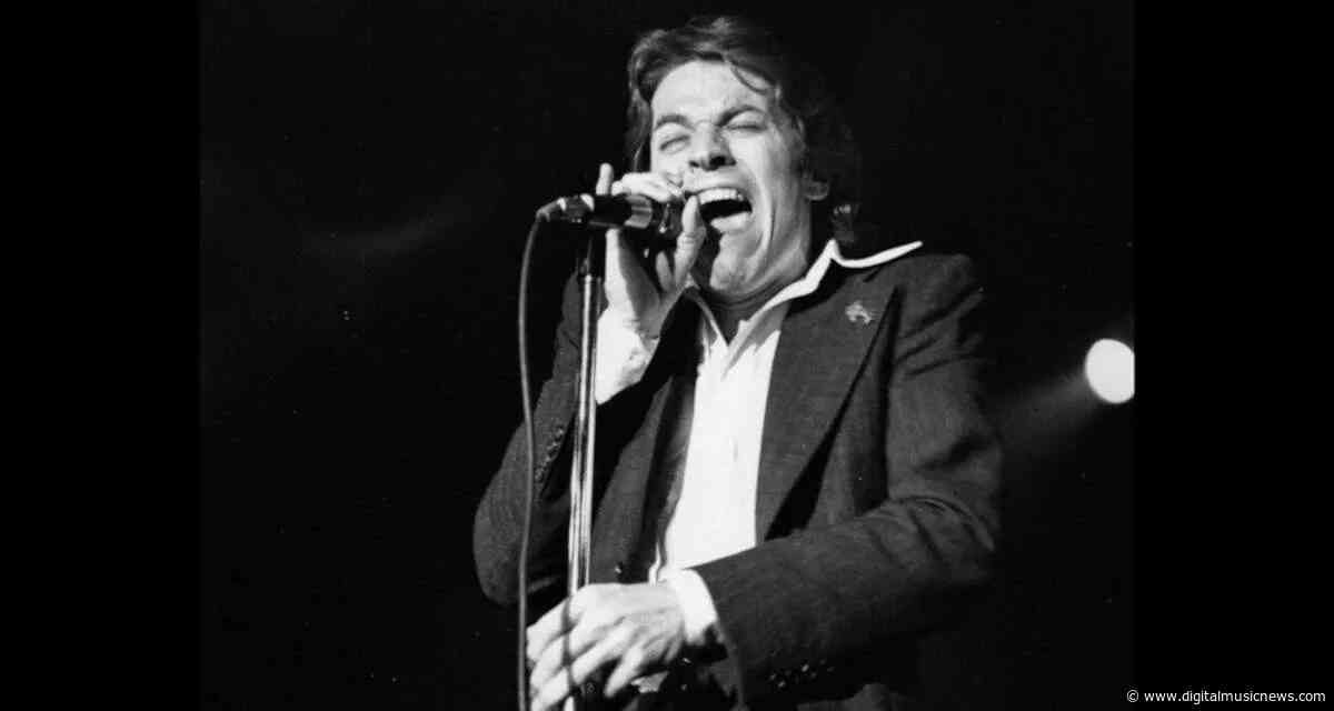 Primary Wave Inks Catalog and NIL Partnership Deal With the Estate of ‘Addicted to Love’ Singer-Songwriter Robert Palmer