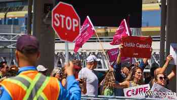 Carney says Labour Code change will 'protect' right to strike. Experts say it still spells legal trouble