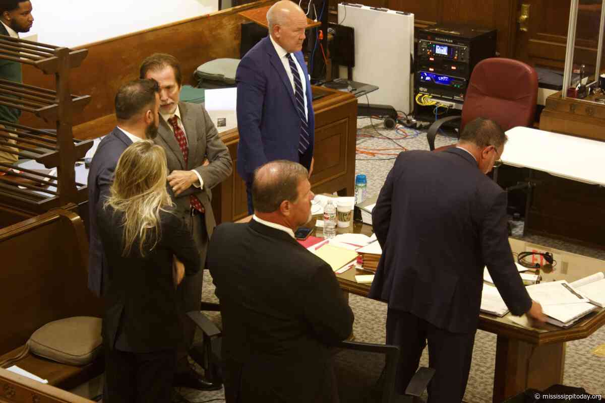 Two former Capitol Police officers go on trial on manslaughter charge