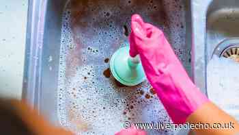 Households asked to stop pouring vinegar and baking soda down the drain to unblock sinks