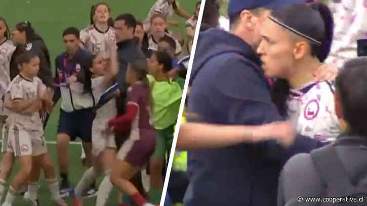 [VIDEO] Lamentable: La pelea entre chilenas y venezolanas tras la final en los Sudamericanos