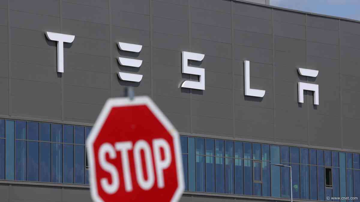 Black Workers Allege Systemic Racism at Tesla as Landmark California Trial Begins