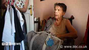 Dramatic eviction of woman aged 87 highlights Spain's housing shortage