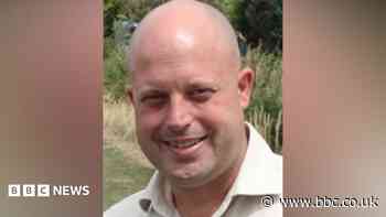 Leader urges drink-drive councillor to resign