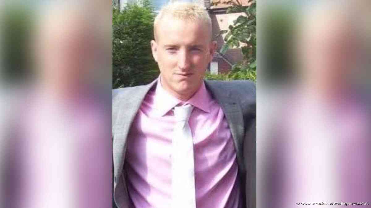 EasyJet offered dad £150 after 11-hour Manchester Airport delay, what came next was a 'kick in the face'