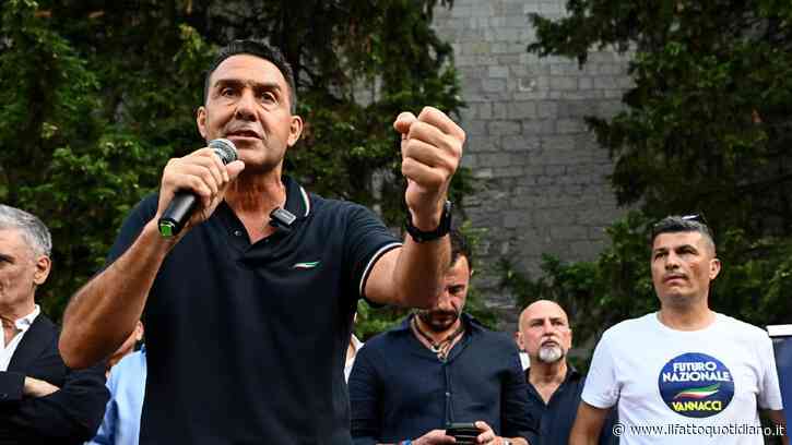 ll mistero dei 500 vannacciani sardi usciti da Futuro nazionale per seguire Marco Rizzo: “488 di loro risultano residenti in un’edicola, la stessa per tutti”