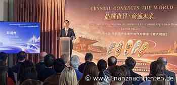 EQS-News: China Donghai Crystal & Press-on Nails Overseas Industry Matchmaking Conference: Donghai aus China präsentiert auf der Mailänder Modewoche Kristall- und handgefertigte Klebe-Nägel