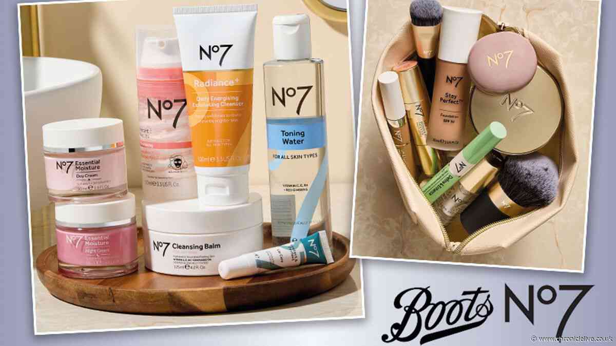 £10 off when you spend £20 on No7 products at Boots