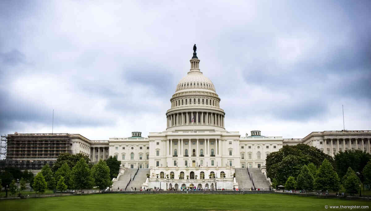 Government contractor exposed path to immigration records