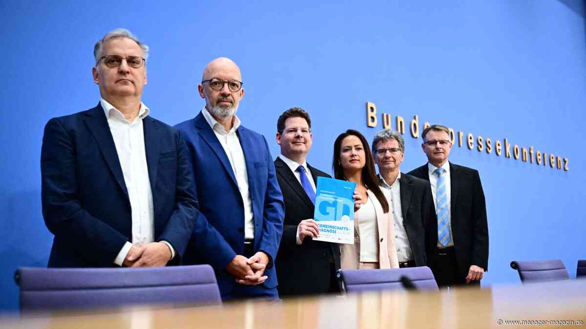 Konjunktur: Wirtschaftsinstitute verdoppeln Konjunkturprognose für Deutschland