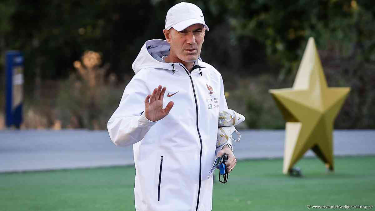 Zinedine Zidane startet bei Frankreichs Nationalteam: Die Rückkehr des Magiers