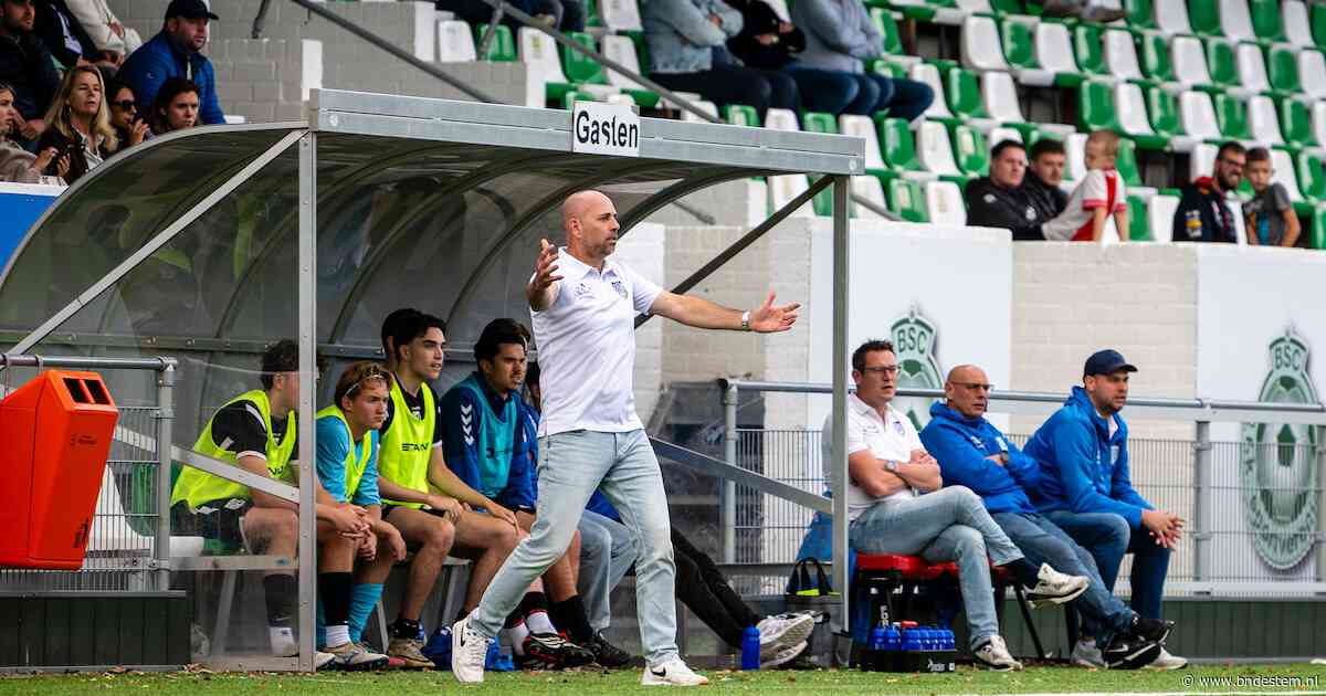 RSV na 36 jaar weer in derde klasse: debutant van toen ziet zoon in voetsporen treden