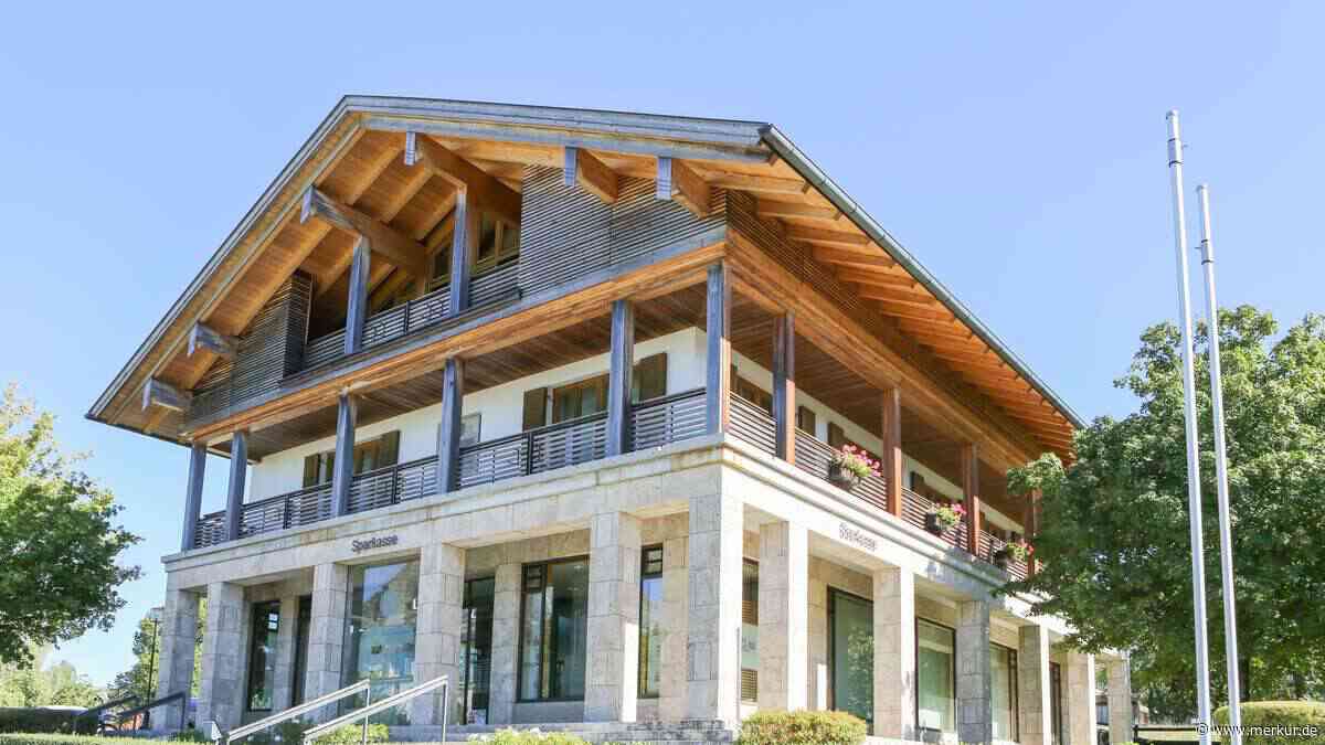 Lüftungsanlage bläst Genehmigungsverfahren fürs Rathaus auf