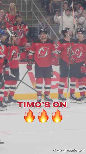 Got ‘em. #njdevils #timomeier #devilsvsrangers #hockey #nhl #newjersey #switzerland #gardenstate