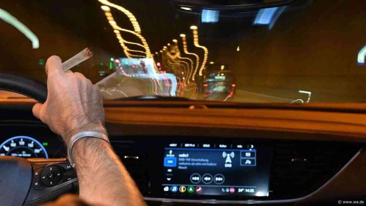 Weniger selbstsicher, trotzdem schneller  – Studie zu Cannabis am Steuer