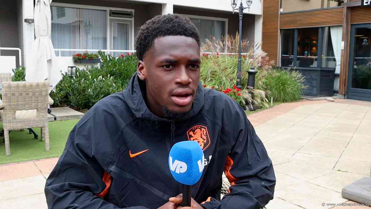 Poku stellig over EK-kwalificatie met Jong Oranje: 'Dit moet echt beter'