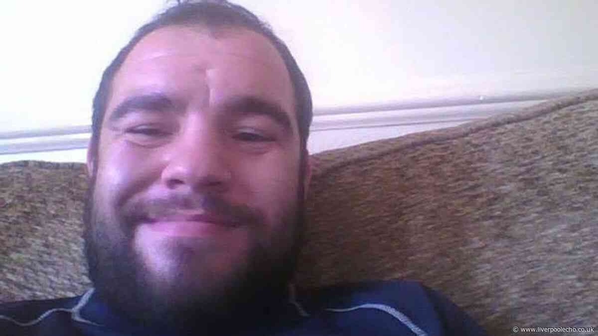 Paedophile given another chance after refusing to hand over phones to police