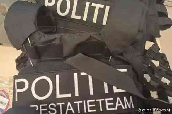 Man meldt zichzelf bij politie na melding en actie agenten met zware kogelwerende vesten