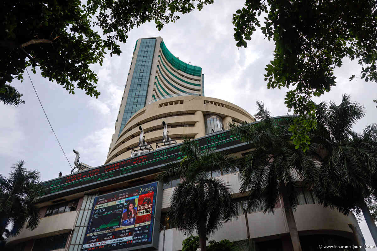 Indian Insurance and Bank Stocks Tumble on Fee Cap Proposal