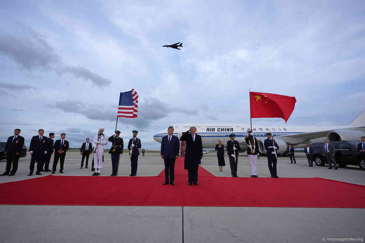 Trump gives China’s Xi a warm welcome. But criticism is loud on Capitol Hill