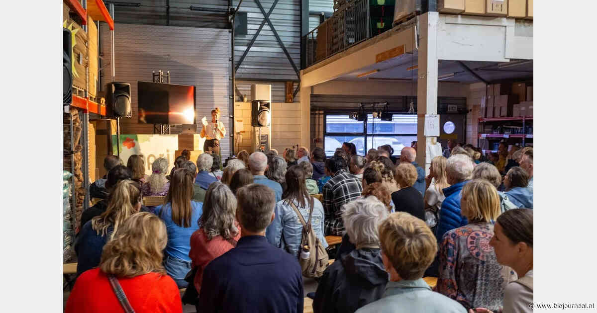 Sprinklr opent pakhuis voor bijeenkomst met klanten en biologische kwekers