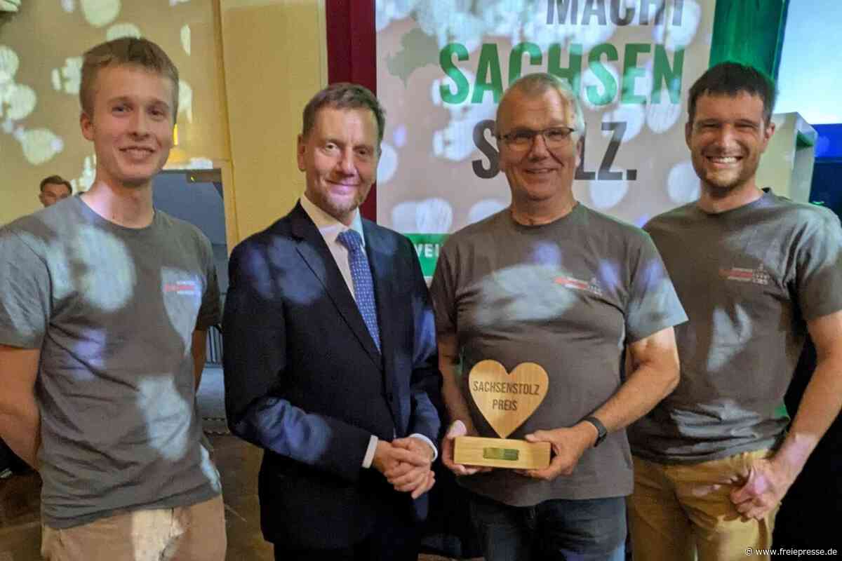 Warum Michael Kretschmer den Feuerwehrleuten aus Hohndorf persönlich gratulierte
