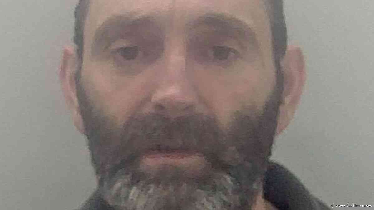Call 999 if you see wanted man with links to multiple Kent towns