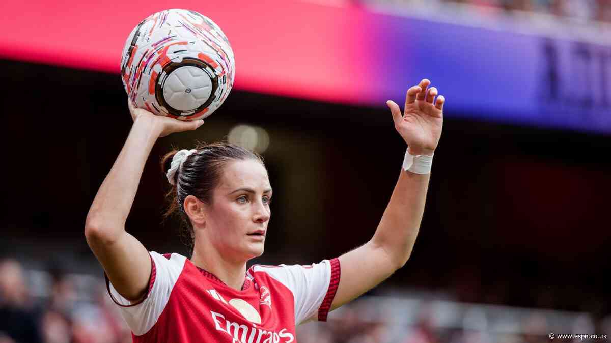 Fox extends contract at Arsenal