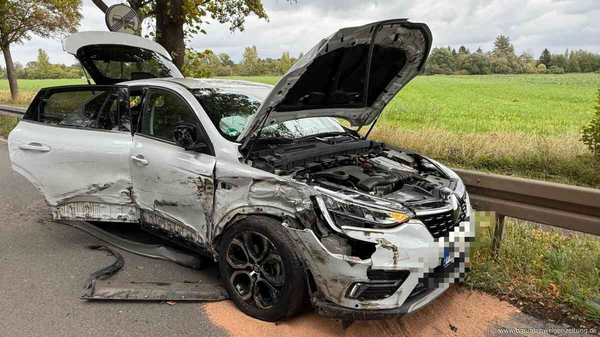 Auto kollidiert bei Salzgitter mit der Leitplanke – Lkw verhindert Schlimmeres
