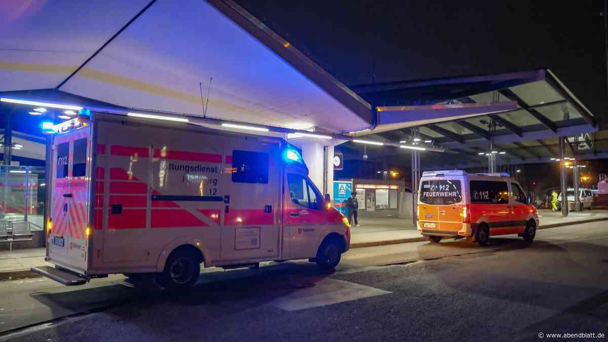 Lebensgefahr: Männergruppe überfällt 50-Jährigen am Bahnhof in Wandsbek