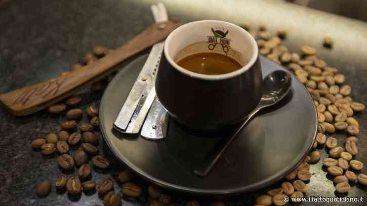 Quali sono i migliori caffè da bere in Italia in capsule e macinato? Lo svelano le classifiche di Altroconsumo