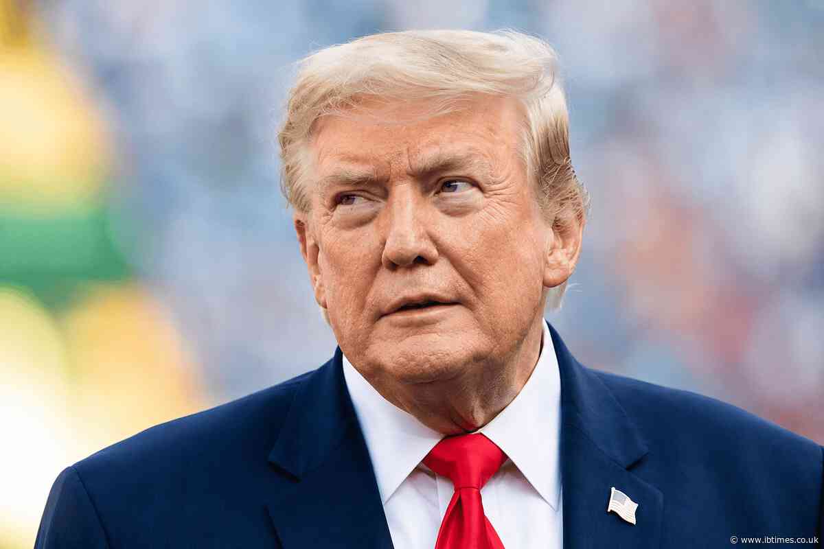 'Undeniably Lost His Mind': Nobel Prize Winner Warns 'Sundowning' Donald Trump Will 'Punish the Nation'