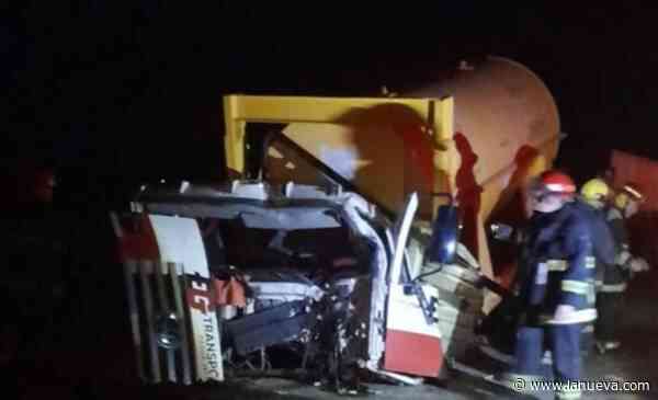 Dos camioneros de la misma empresa de Bahía chocaron cerca de Olavarría