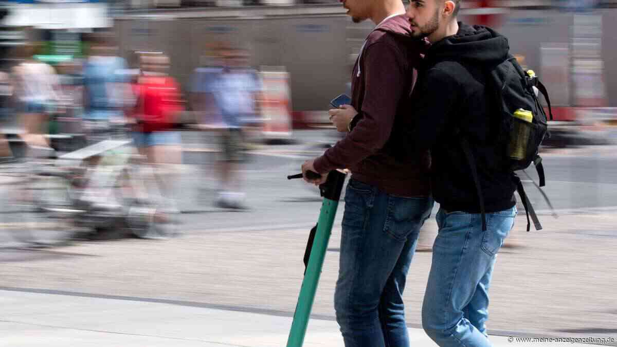 Neue Zahlen: Jugendliche verunglücken viel häufiger auf E-Scootern