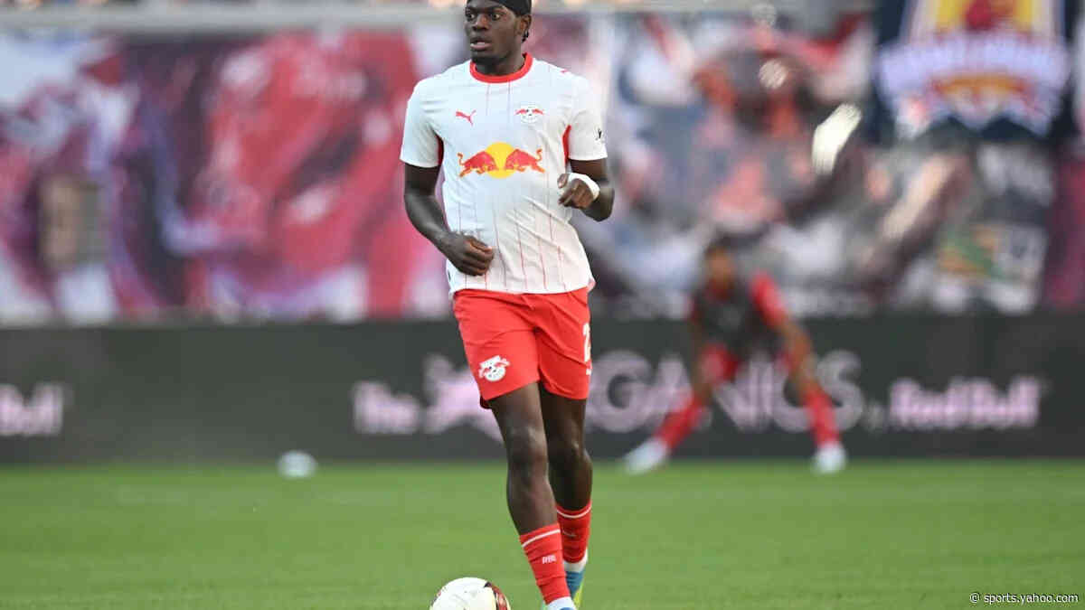 Report: €65m-rated Bundesliga defender would be willing to give green light to Barcelona move