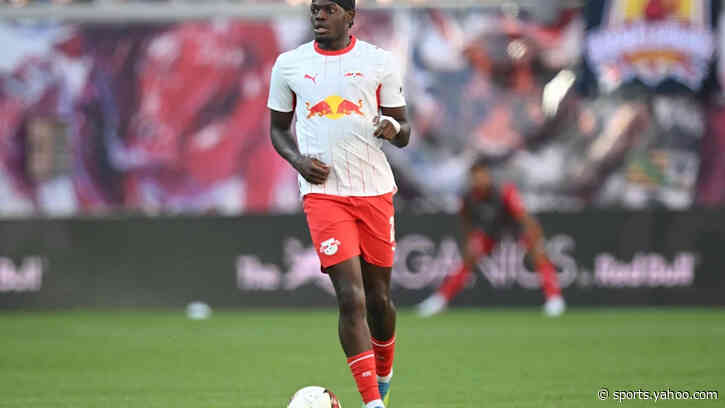 Report: €65m-rated Bundesliga defender would be willing to give green light to Barcelona move