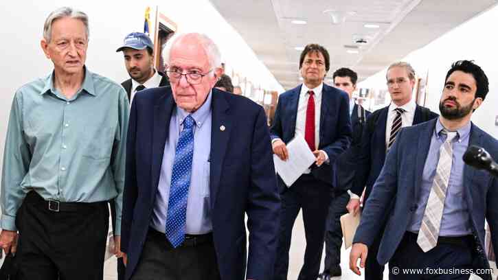 Employees at AI companies back Bernie Sanders bill cracking down on development
