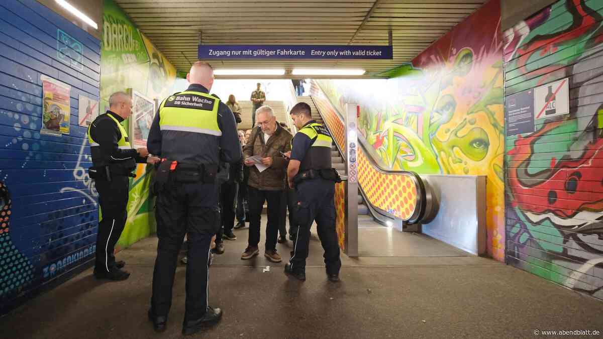 Trotz Warnung Hunderte Schwarzfahrer bei Prüfmarathon: Oft liegt es am Handy