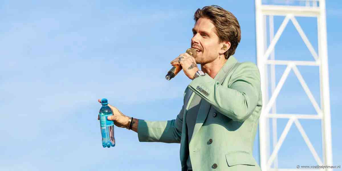 André Hazes doet bijzondere onthulling over huis met oud-voetballers